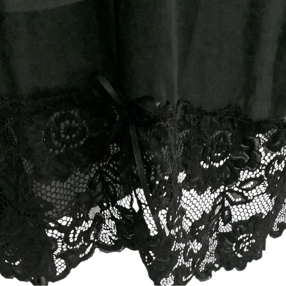 LACE BABYDOLL - Picture 6 of 7